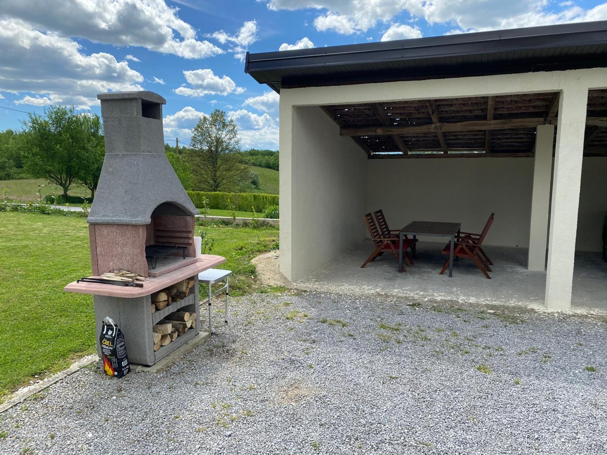 Kuca Za Odmor Tarik Cazin Exterior foto